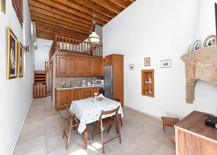 Casa Porolithos * Malona Village